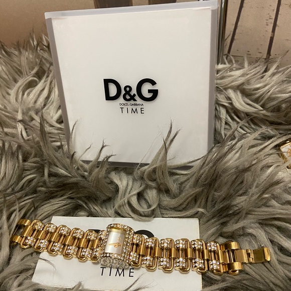 D&G Authentic Watch - Picture 3 of 5